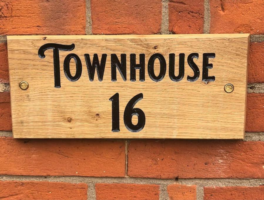 The Town House Aylsham Exterior photo